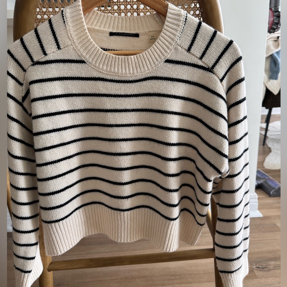 T Tahari cream stripe sweater
